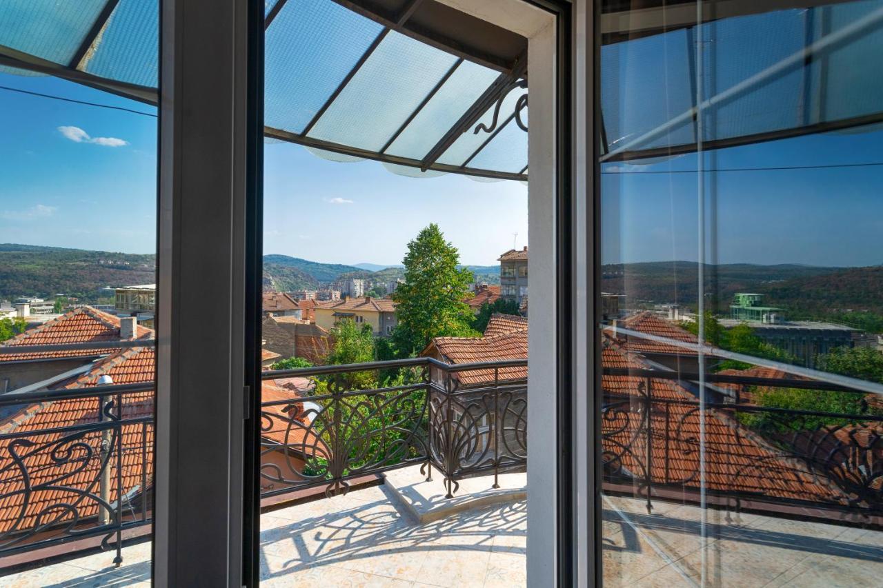 Luxury Private House In City Center Veliko Tarnovo Buitenkant foto